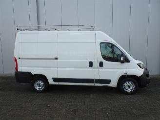 Peugeot Boxer 335 2.2 BlueHDi 140 L2H2 Premium LET OP 1 E VERSNELING STUK WEL GEWOON RIJDBAAR !!!!!! picture 6