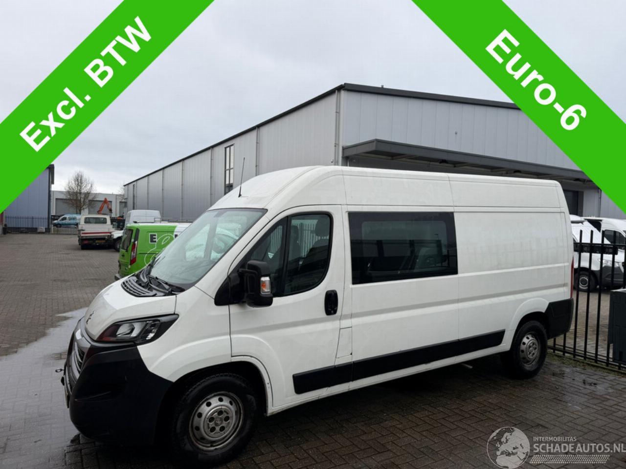 Peugeot Boxer 335 2.2 BlueHDi 140 L3H2 Premium DC 5 zitplaatsen