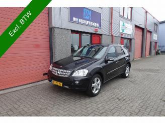 Mercedes M-klasse 320 CDI 4 matic airco navi lkw / van 3500 kg trekhaakgewicht picture 1