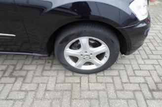 Mercedes M-klasse 320 CDI 4 matic airco navi lkw / van 3500 kg trekhaakgewicht picture 18