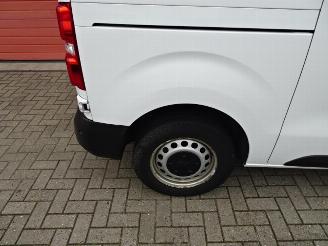 Peugeot Expert 2.0 BlueHDI 120 pk Standard Premium 3 zits picture 23