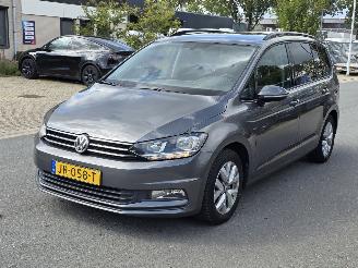 Gebrauchtwagen PKW Volkswagen Touran  2016/7