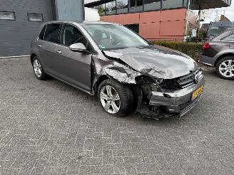 Volkswagen Golf 1.2 TSI Trendline picture 7