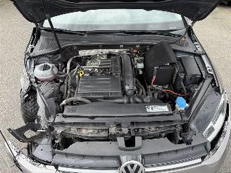 Volkswagen Golf 1.2 TSI Trendline picture 8