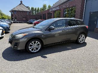 Mazda 3 1.6 S (Hatchback 5-dr.) picture 2