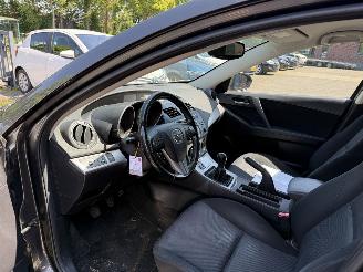 Mazda 3 1.6 S (Hatchback 5-dr.) picture 18