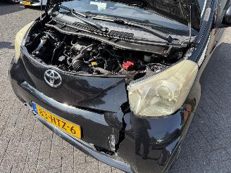 Toyota iQ 1.0 VVTi Aspiration  AUTOMAAT (Hatchback 3-dr.) picture 15