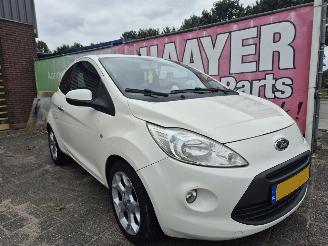 Schadeauto Ford Ka 1.2 titanium x start/stop 2011/4