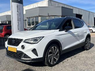 krockskadad bil auto Seat Arona 1.0 TSI FR Business Intense 2023/2