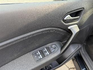 Renault Captur 1.6 E-Tech full hybrid 145 techno picture 10