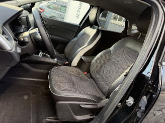 Renault Captur 1.6 E-Tech full hybrid 145 techno picture 11