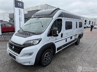 dañado camper Chausson  Premium Power 160 pk 2022/4
