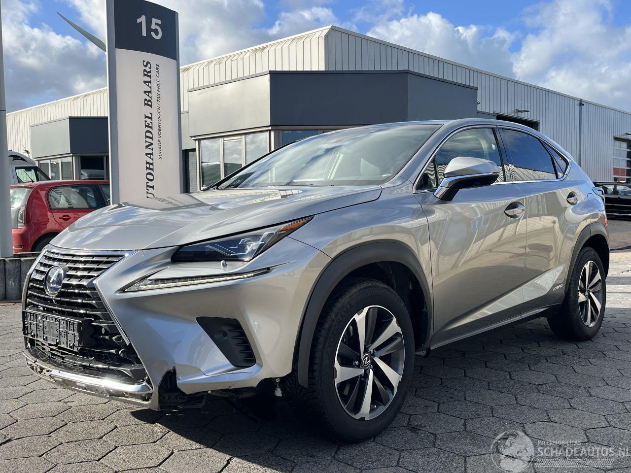 Lexus NX 300H AWD President Line