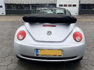 Volkswagen Beetle Cabriolet 1.6 Trendline picture 5