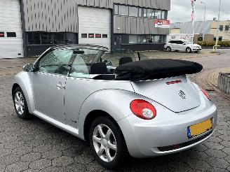 Volkswagen Beetle Cabriolet 1.6 Trendline picture 6