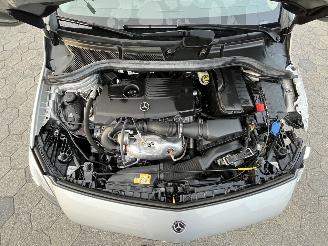 Mercedes B-klasse 180 Prestige AUTOMAAT picture 10