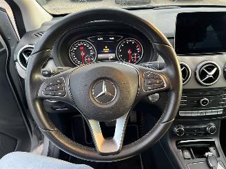 Mercedes B-klasse 180 Prestige AUTOMAAT picture 16