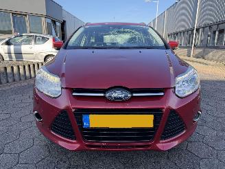 Ford Focus Wagon 1.6 TDCI Titanium nl auto picture 2