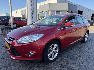skadebil auto Ford Focus Wagon 1.6 TDCI Titanium nl auto 2012/12