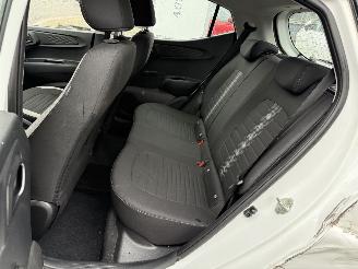 Hyundai I-10 1.0 Comfort Smart picture 14