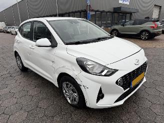 skadebil auto Hyundai I-10 1.0 Comfort Smart 2021/9