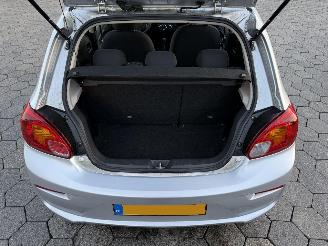 Mitsubishi Space-star 1.0 Cool+ picture 13