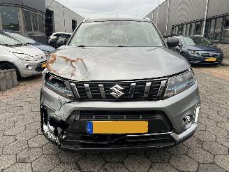 Suzuki Vitara 1.5 Hybrid Select picture 2