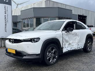 krockskadad bil auto Mazda MX-30 e-SkyActiv 145 Comfort 36 kWh 2021/9