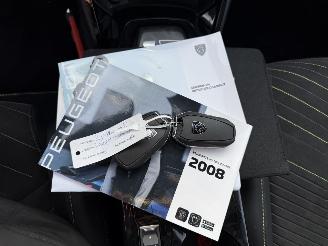 Peugeot 2008 1.2 Hybrid 136 GT picture 20