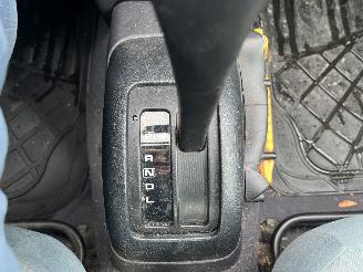 Nissan Micra 1.4 Miracle CVT AUTOMAAT picture 16