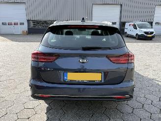 Kia Ceed 1.0 T-GDi DynamicLine picture 2