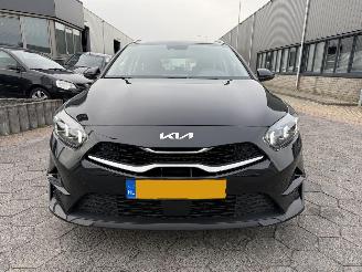 Kia Ceed 1.0 T-GDi DynamicLine picture 2