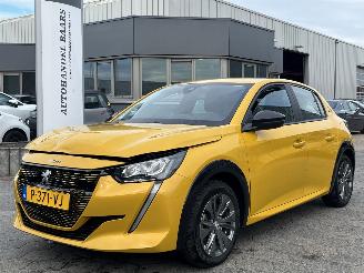 Unfallwagen Peugeot e-208 EV Active Pack 50 kWh 2022/6