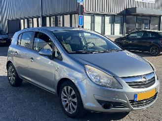 Opel Corsa 1.4-16V \'111\' Edition picture 4