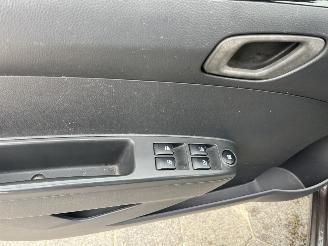 Chevrolet Spark 1.0 16V LS picture 14