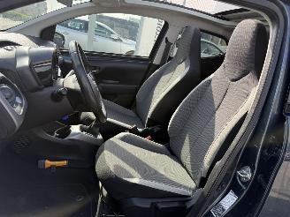 Toyota Aygo CABRIO-TOP x-cite picture 11