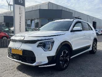 krockskadad bil auto Kia e-Niro EV ExecutiveLine 64.8 kWh 2023/12