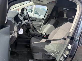 Volkswagen Caddy 2.0 TDI L1H1 BMT Highline picture 12