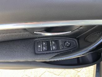 BMW 3-serie 320i Edition Luxury Line Purity Executive picture 13