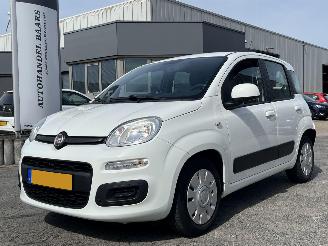 krockskadad bil auto Fiat Panda 1.2 Popstar 2017/5
