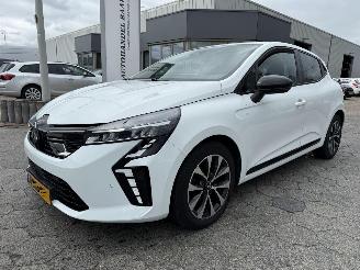 krockskadad bil auto Mitsubishi Colt 1.0T MT Intense 2024/3