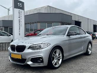 skadebil auto BMW 2-serie Coupé 220i M Sport 2015/7