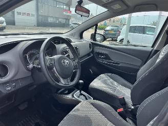Toyota Yaris 1.5 Hybrid Lease picture 11