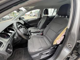 Volkswagen Golf 1.2 TSI Comfortline picture 10