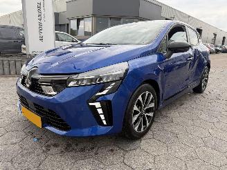 Vaurioauto  passenger cars Mitsubishi Colt 1.0T MT Intense 2024/3