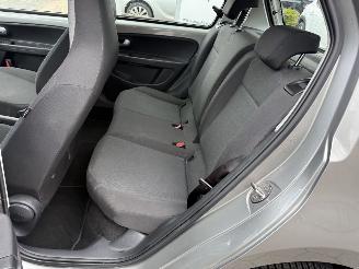 Volkswagen Up! 1.0 picture 10