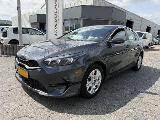 škoda osobní automobily Kia Ceed 1.0 T-GDi DynamicLine 2022/9