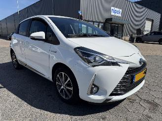 Toyota Yaris 1.5 Automaat Hybrid Dynamic picture 3