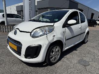 Unfallwagen Citroën C1 1.0 Collection 2013/1