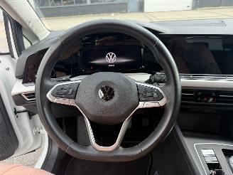 Volkswagen Golf 1.0 eTSI AUTOMAAT 81KW picture 16